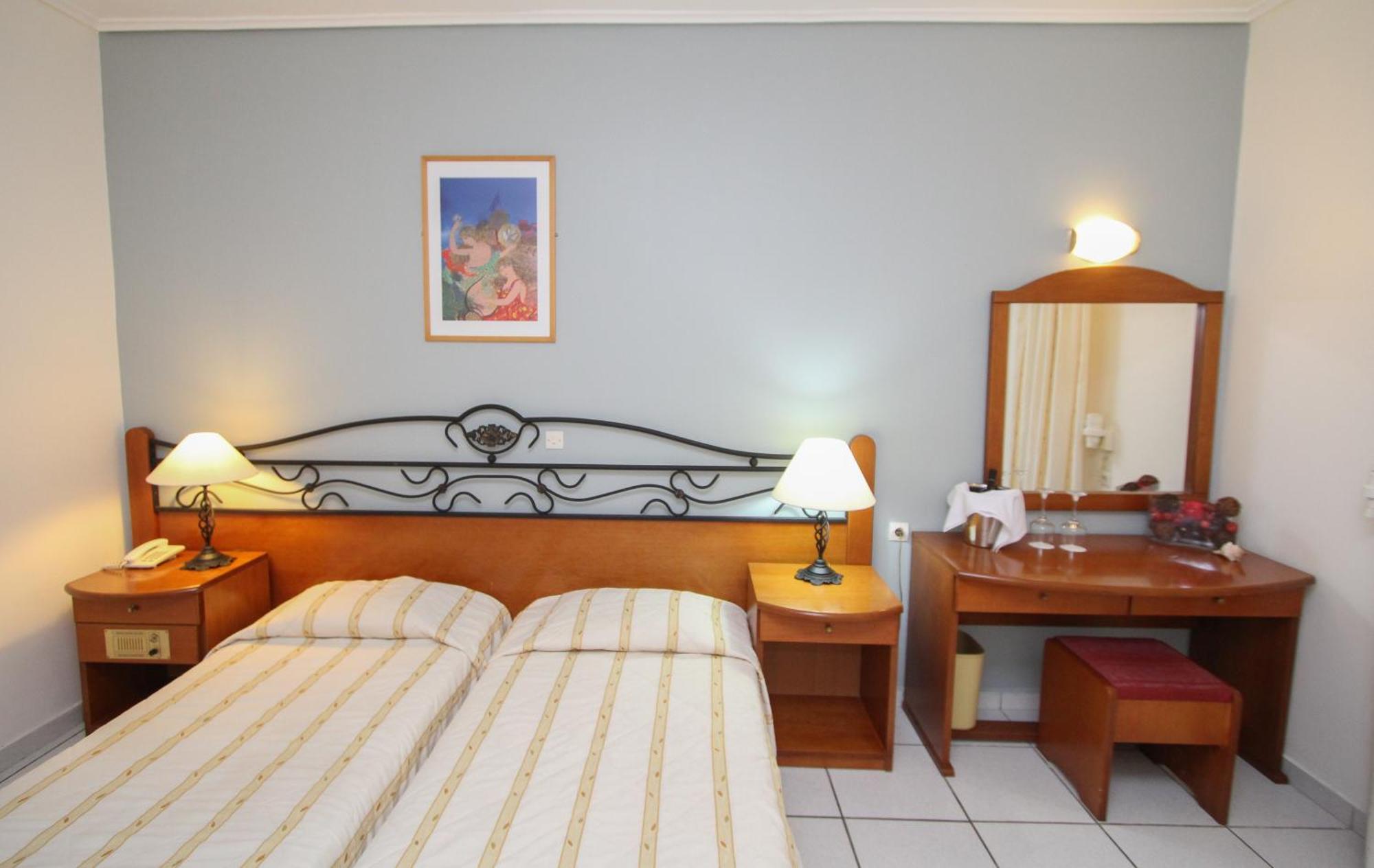 Diana Palace Hotel Argassi Habitación foto